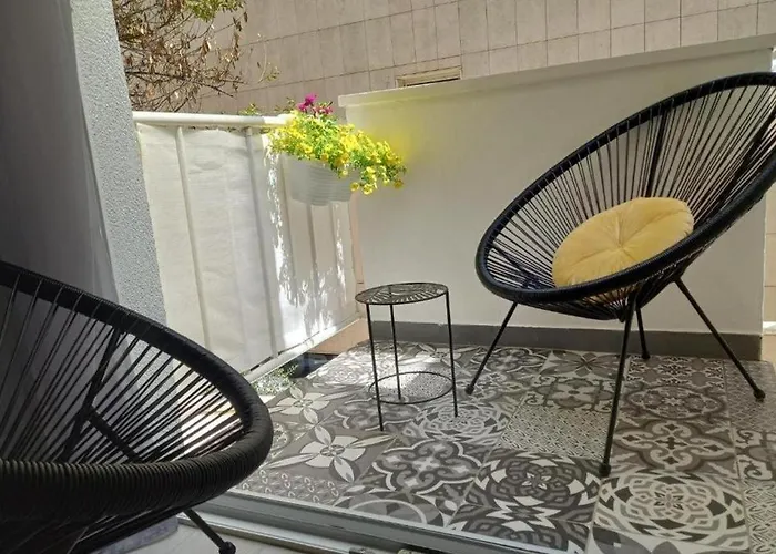 شقة With Wifi - 21223 *